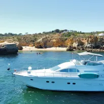 A Mar Luxury Flybridge - Algarve Yacht Charter